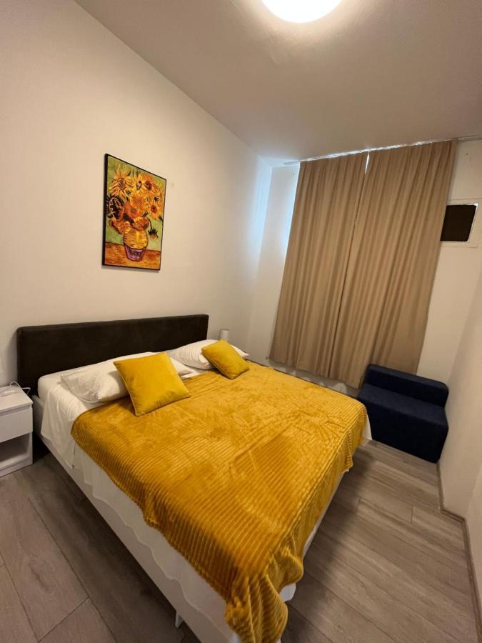 Apartment Kairos Трогір Екстер'єр фото