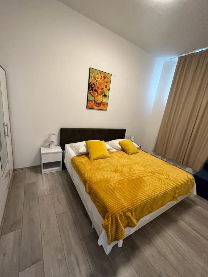 Apartment Kairos Трогір Екстер'єр фото