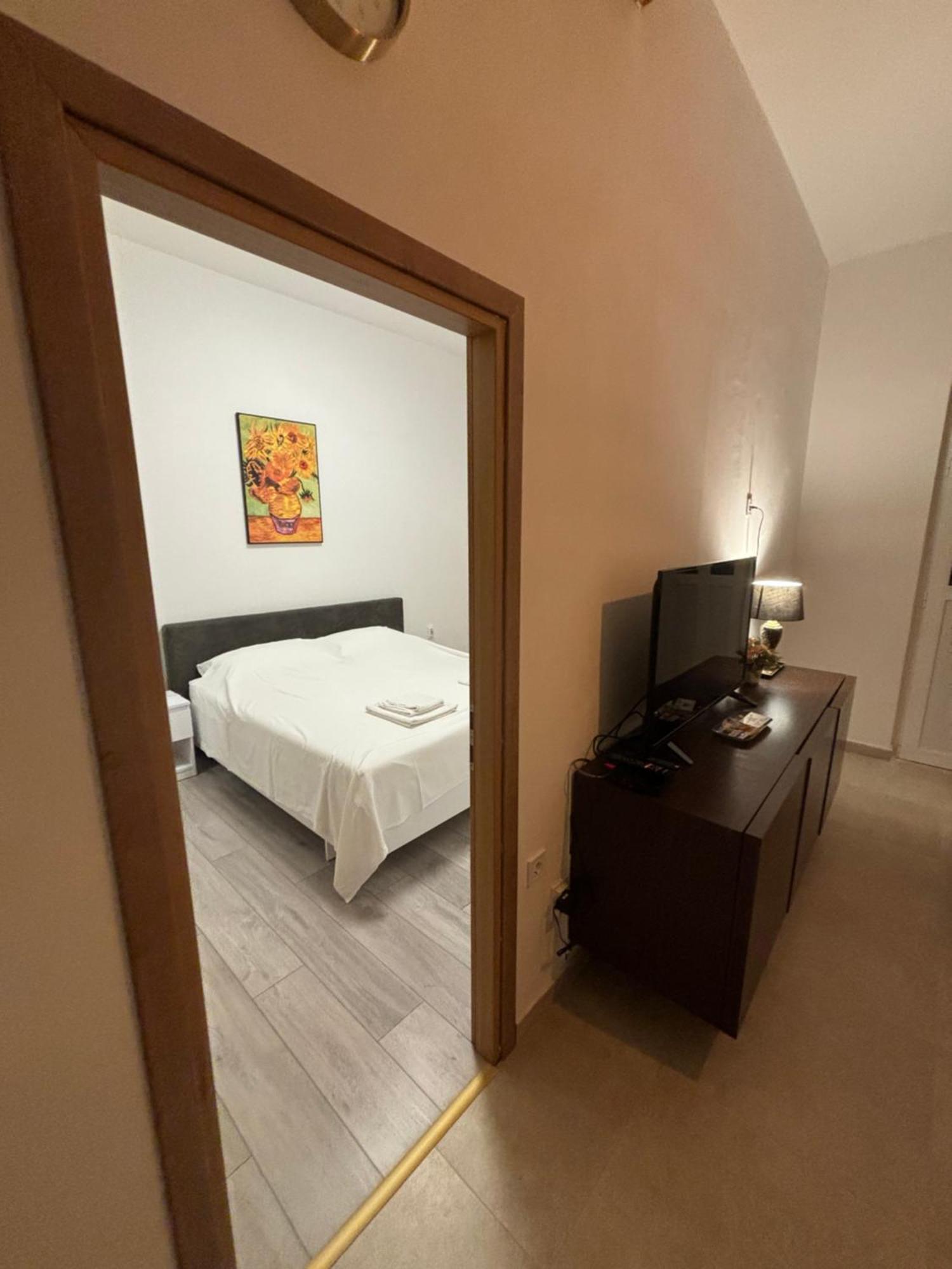 Apartment Kairos Трогір Екстер'єр фото