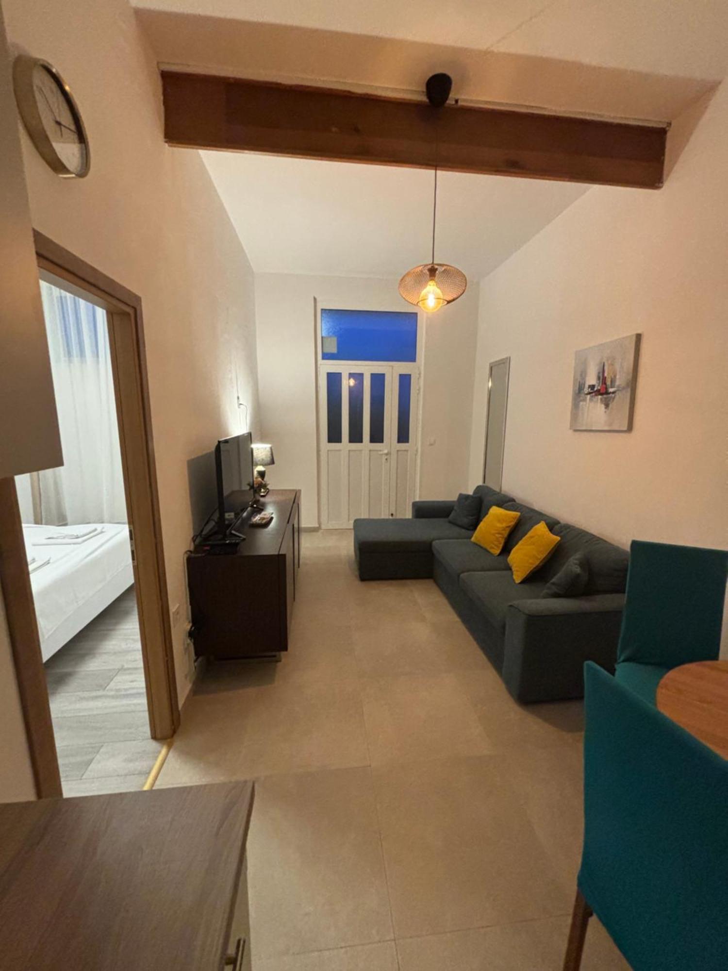 Apartment Kairos Трогір Екстер'єр фото